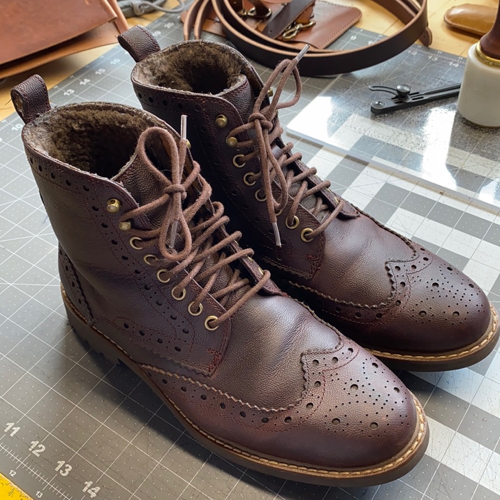 Clark boots men’s size 8